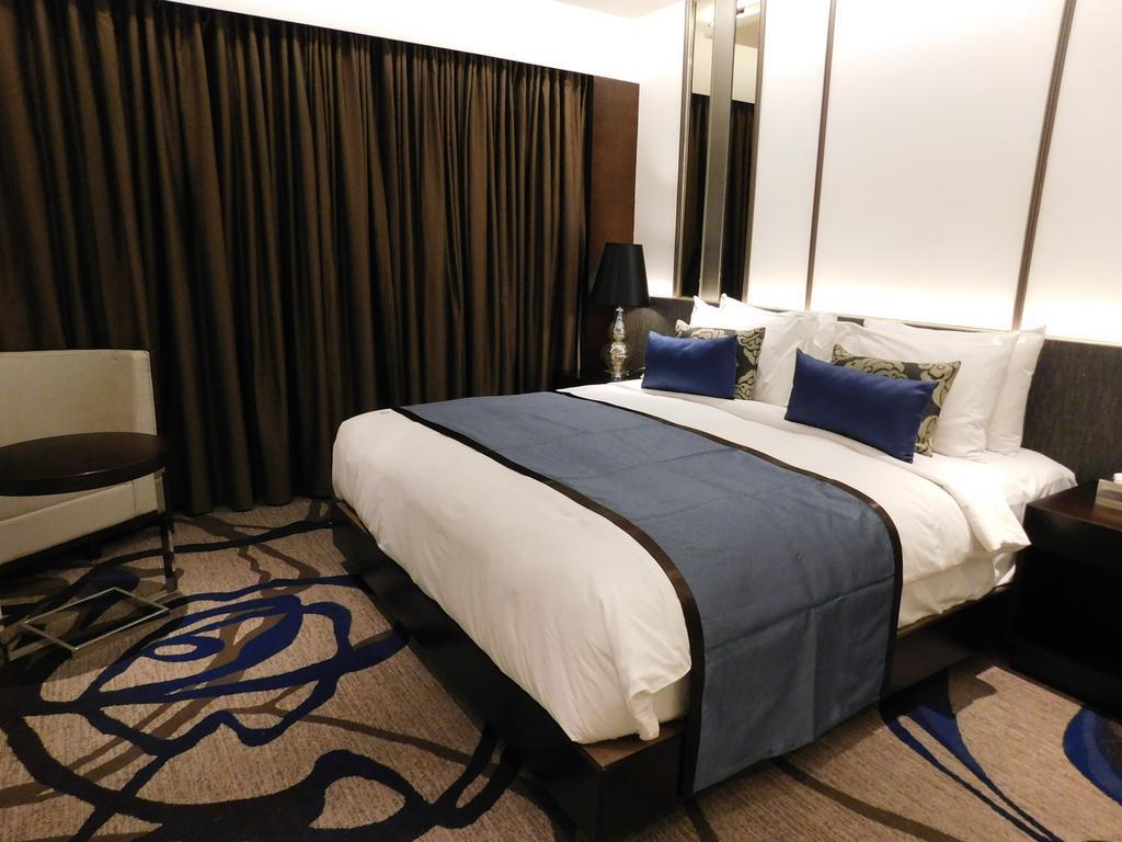 Pride Plaza Hotel, Aerocity Hotel 5*