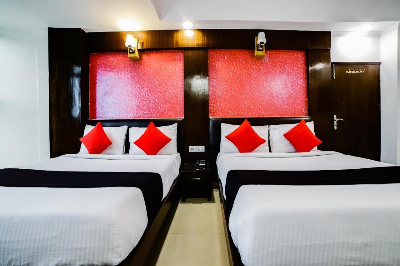 Capital O 6408 Delhi Heart New Delhi