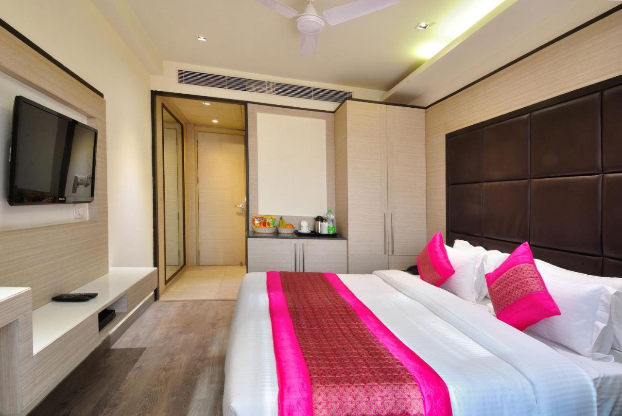 Royal Grand - Opposite Axis Bank East Patel Nagar Hotel New Delhi