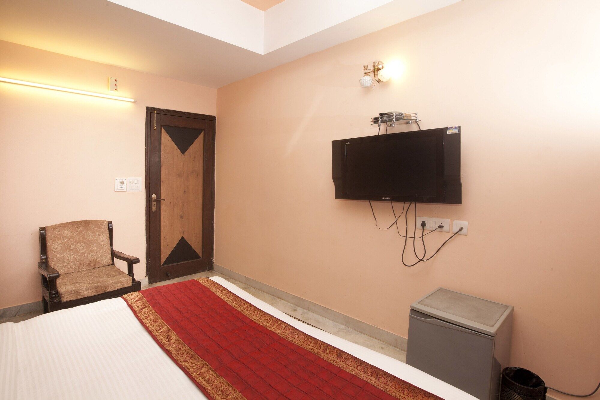 Oyo 337 Anand Delhi (National Capital Territory of India)