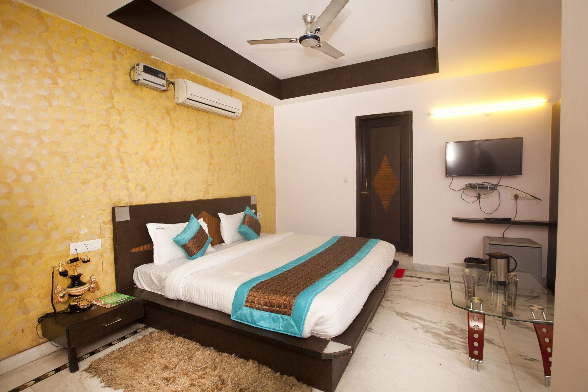 Oyo 337 Anand Delhi (National Capital Territory of India)