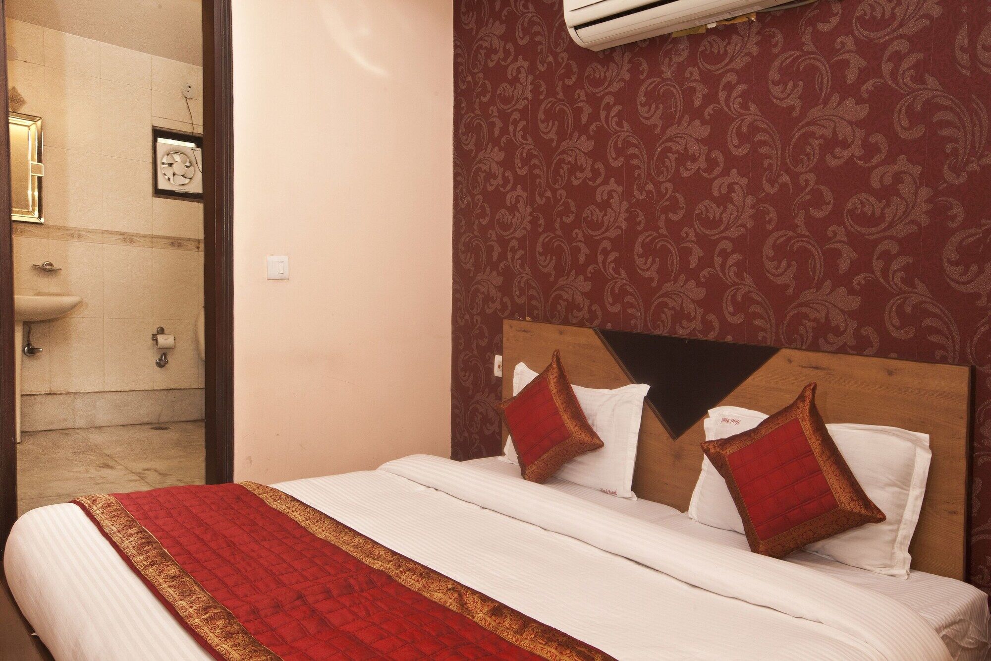 Oyo 337 Anand 3* Delhi (National Capital Territory of India)