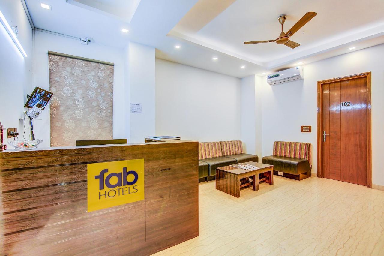 Fabhotel Floyd Hotel