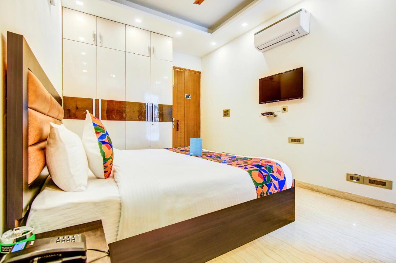 Fabhotel Floyd Hotel New Delhi