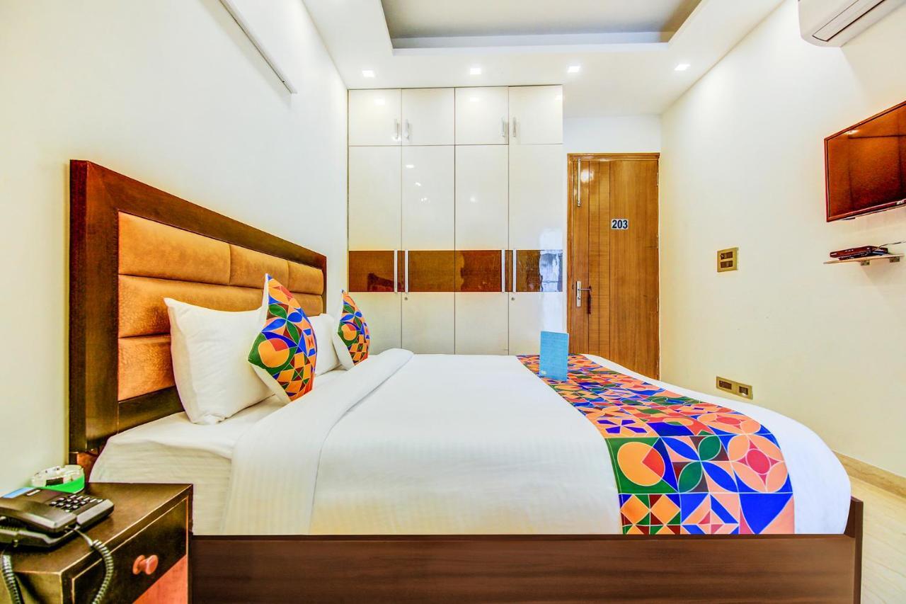 Fabhotel Floyd Hotel 3*