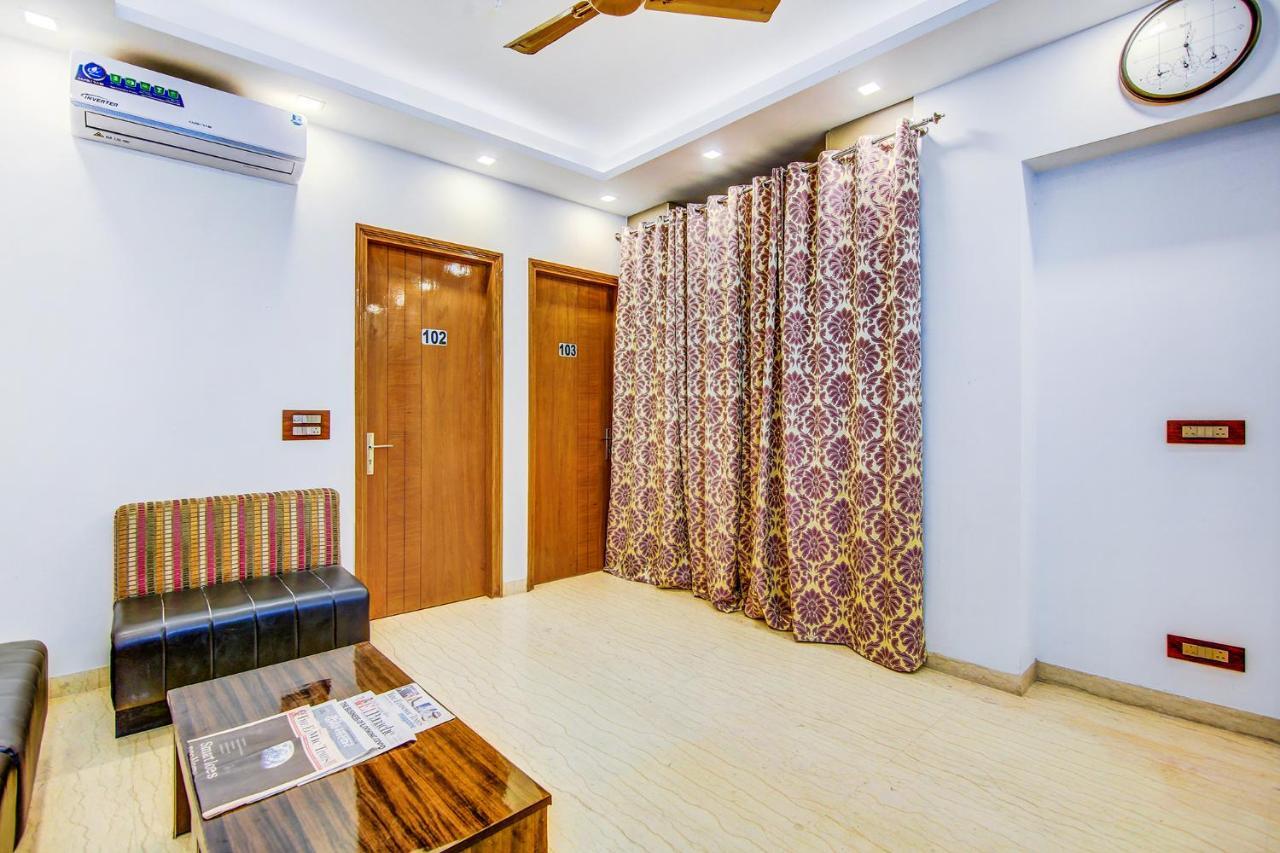 Hotel Fabhotel Floyd 3*