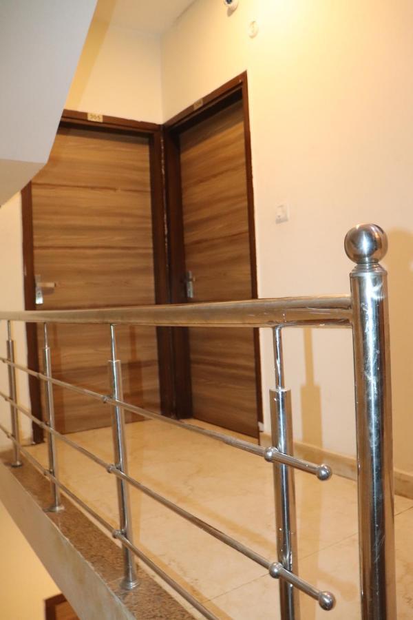 O Mint Hotel Delhi (National Capital Territory of India)