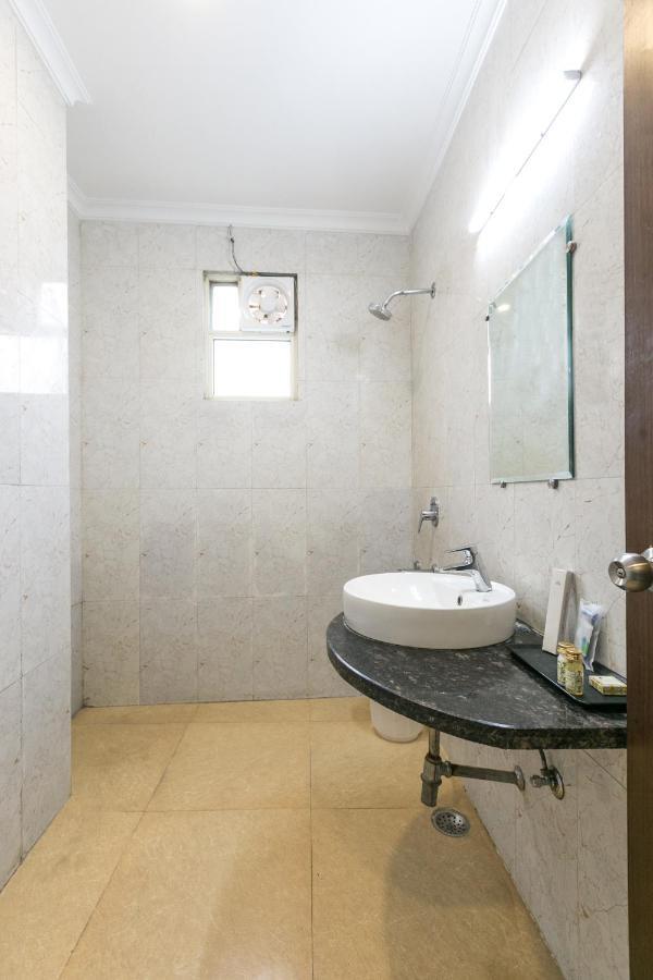 Almati - Near Delhi Airport Hotel New Delhi