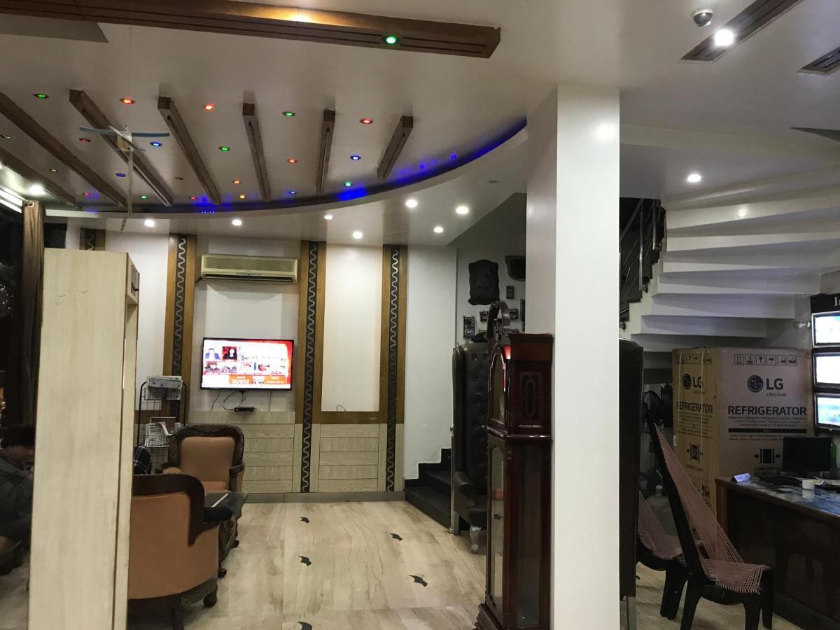 Ivory Palace Hotel 3*