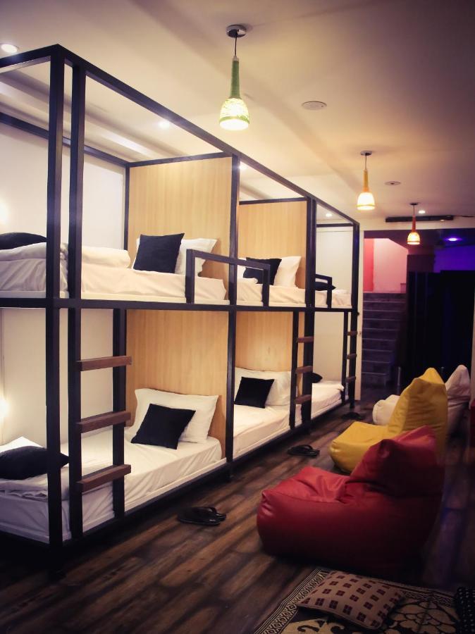 Hostel Luxury Bunk House