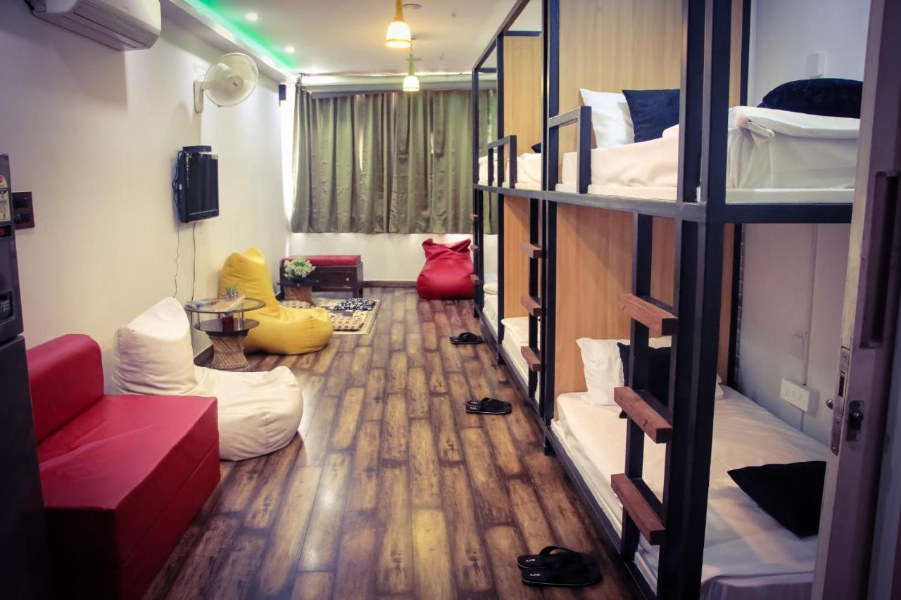 Luxury Bunk House * New Delhi