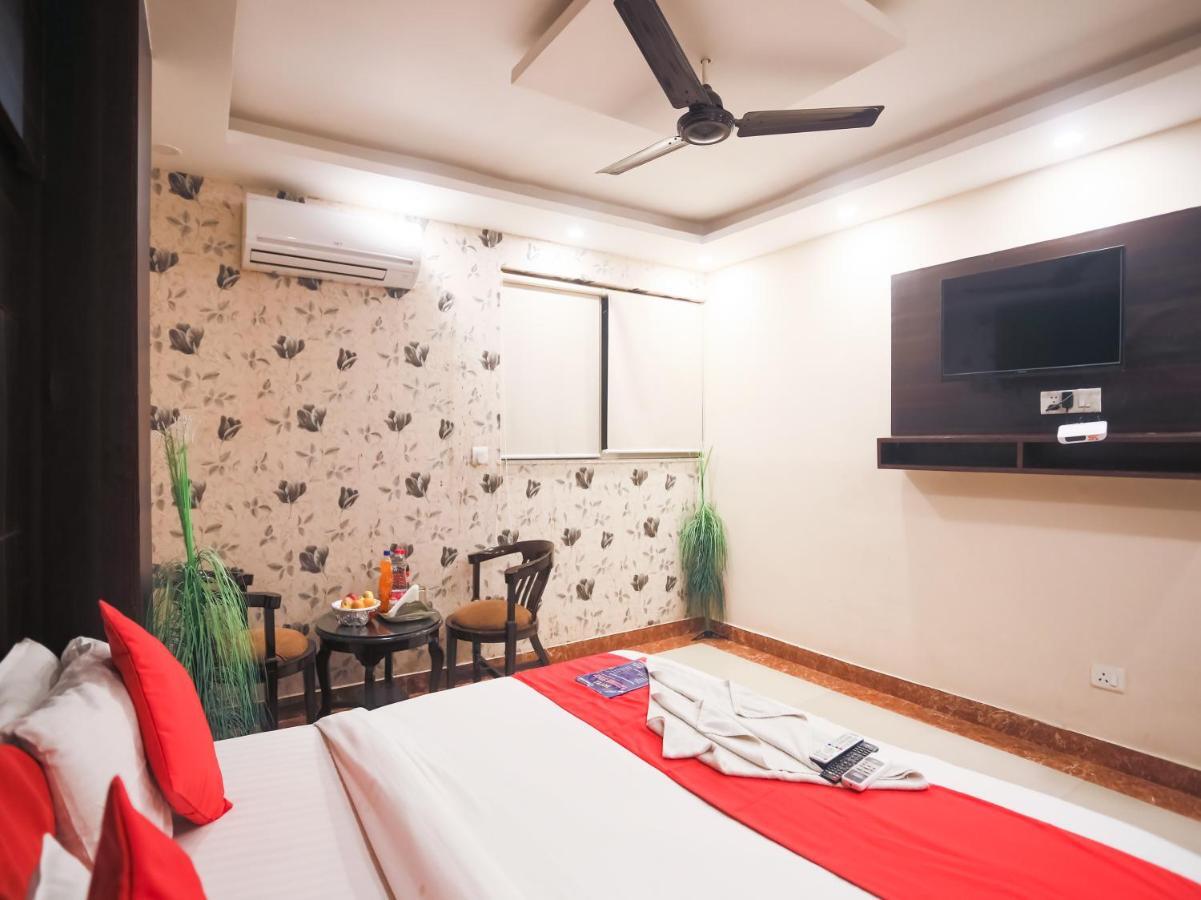 Luxury Hotel 3*