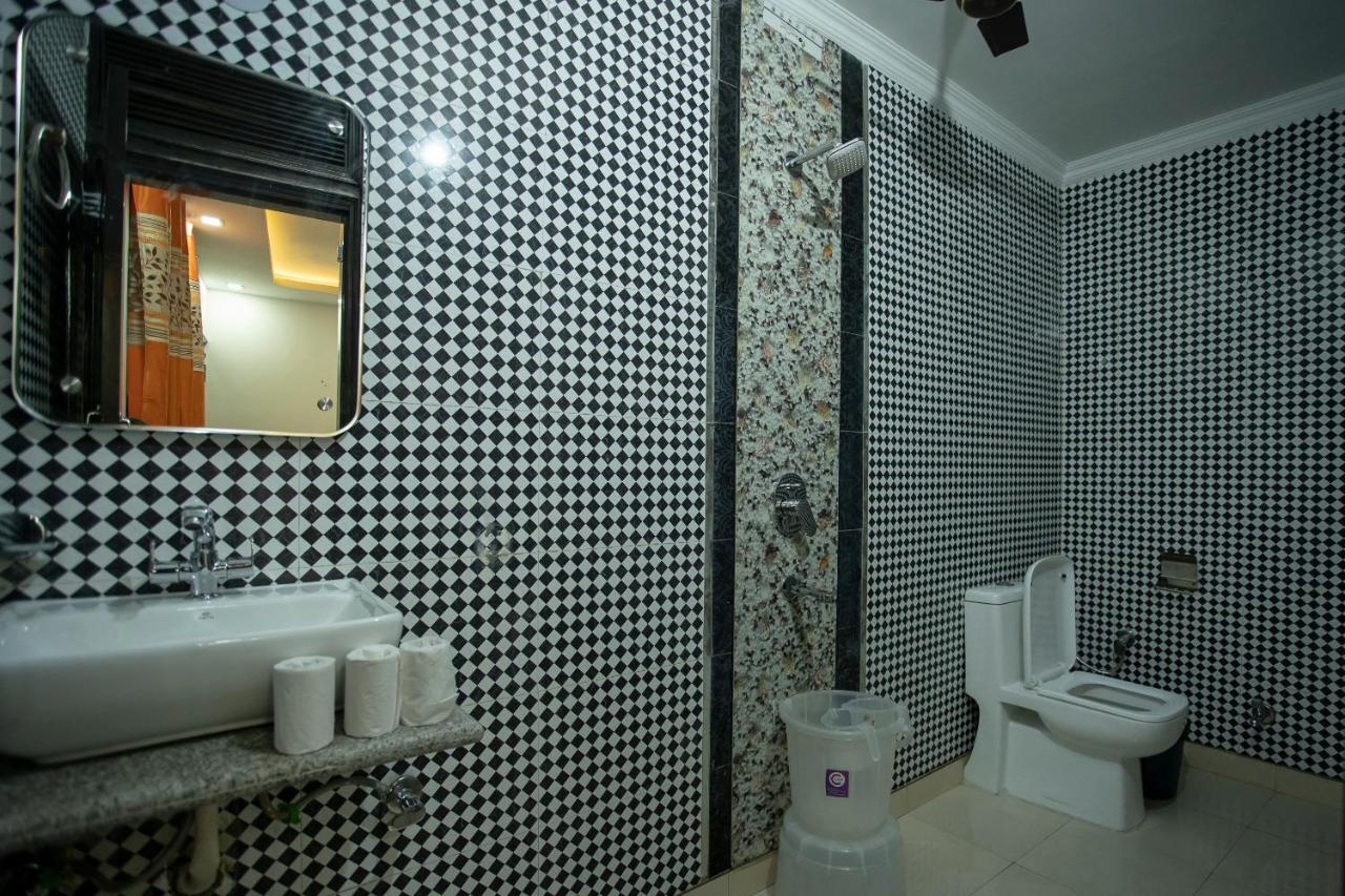 Yes Boss By Backpackers Heaven Right In Centre Of Hotel 3*
