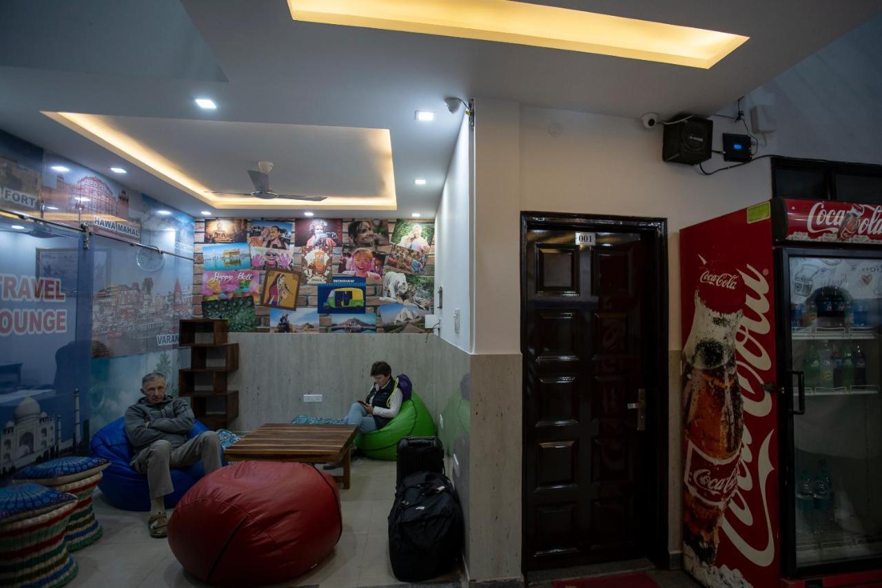 Hotel Yes Boss By Backpackers Heaven Right In Centre Of Nova Deli