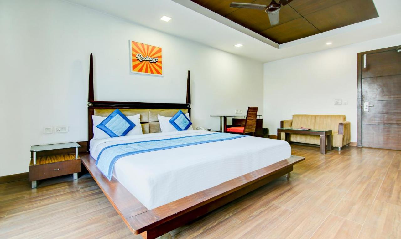 Hotel Fabexpress Le Grand 3*