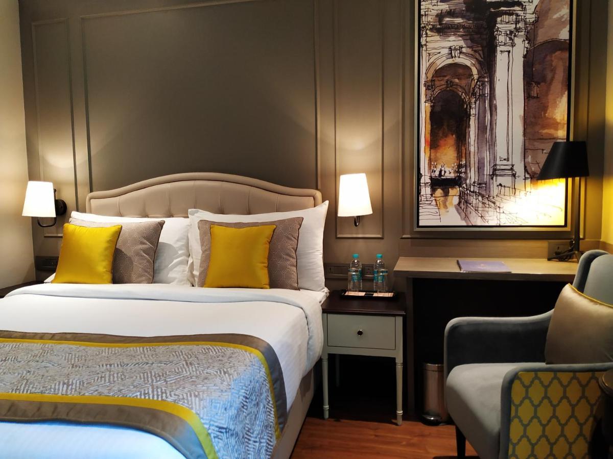 Hotel The Corus 3*