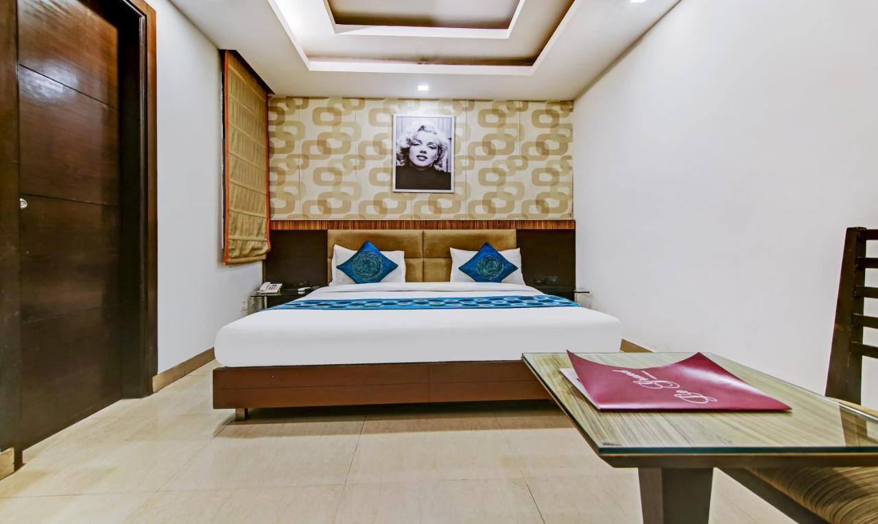 Hotel Fabexpress Le Grand 3*