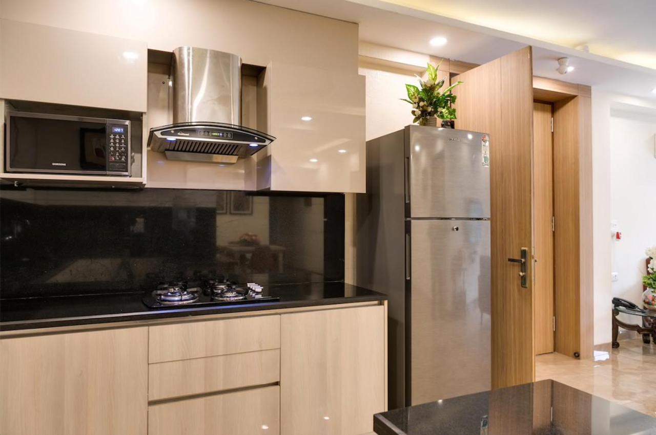 Moydom Private Ensuite With Shared Balcony & Kitchen Bed & Breakfast