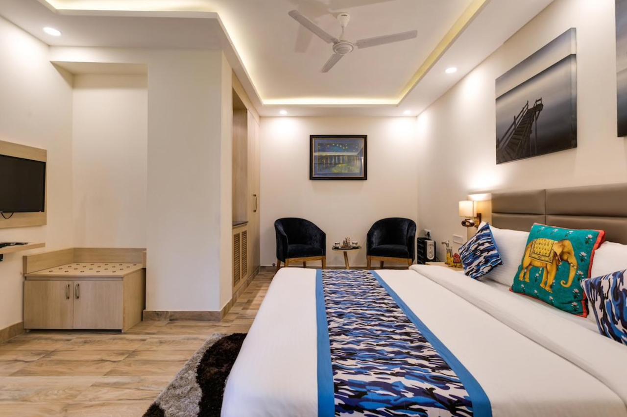 Bed & Breakfast Moydom Private Ensuite With Shared Balcony & Kitchen *