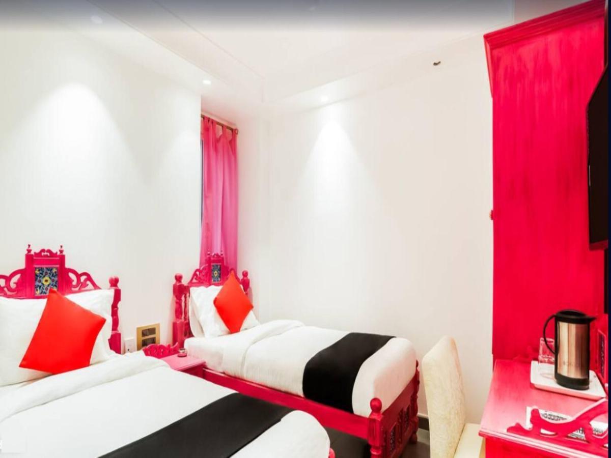 The Pinky - Heritage Boutique 2*