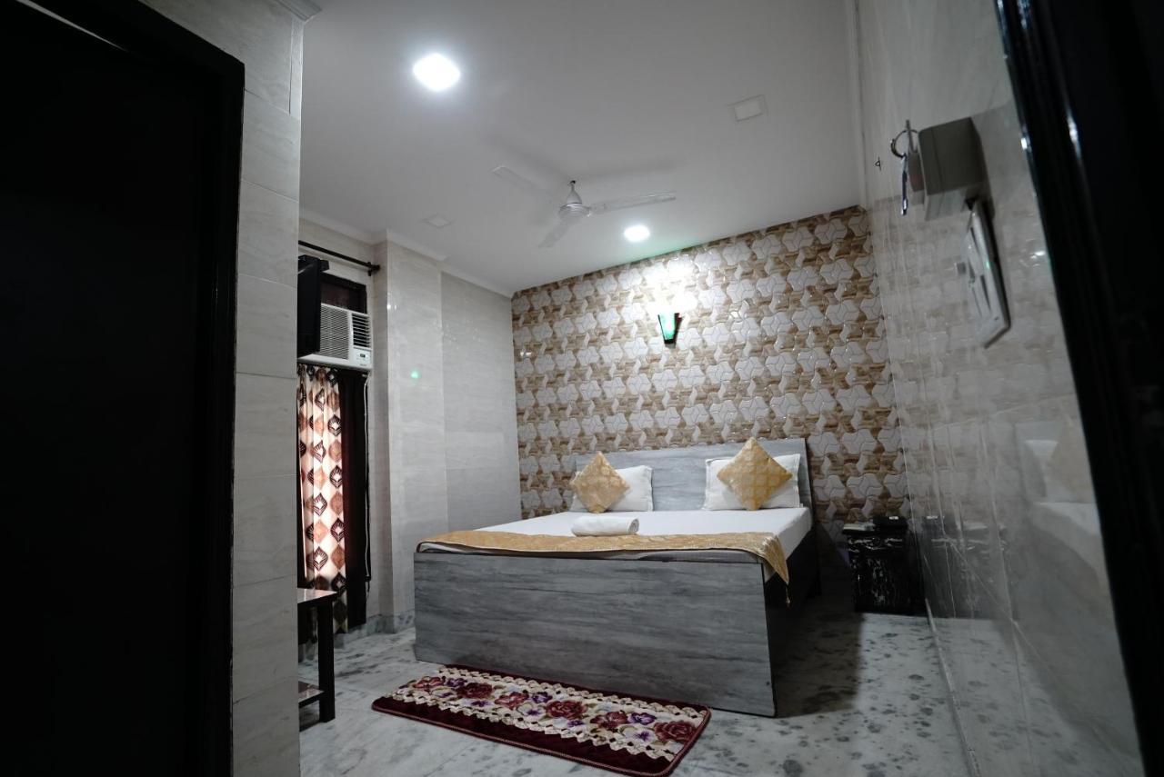 New Rajdhani - Couple Friendly Stays Hotel New Delhi