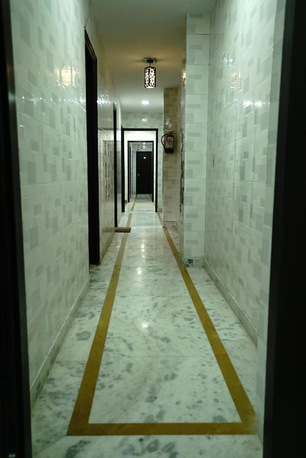 New Rajdhani - Couple Friendly Stays New Delhi