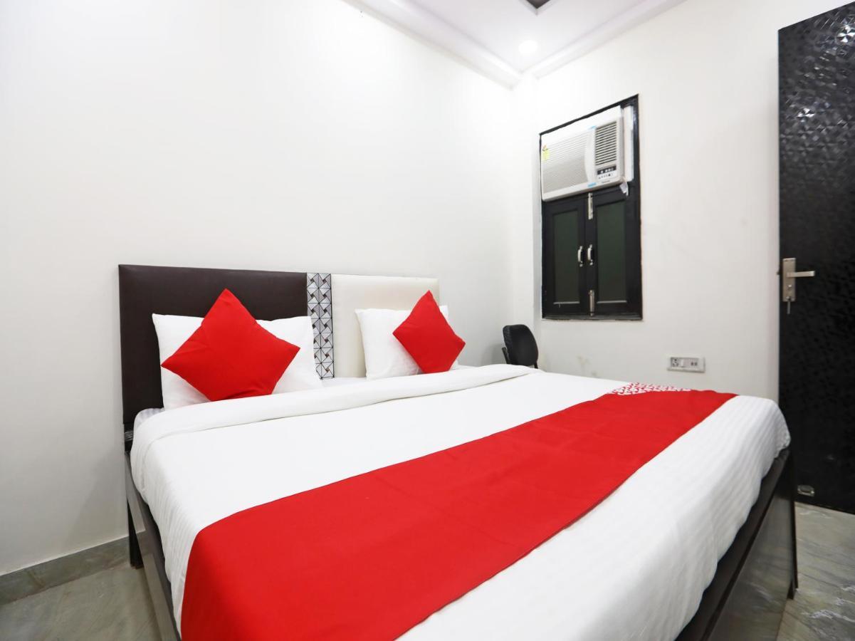 Hotel Oyo 46841 Aashiana