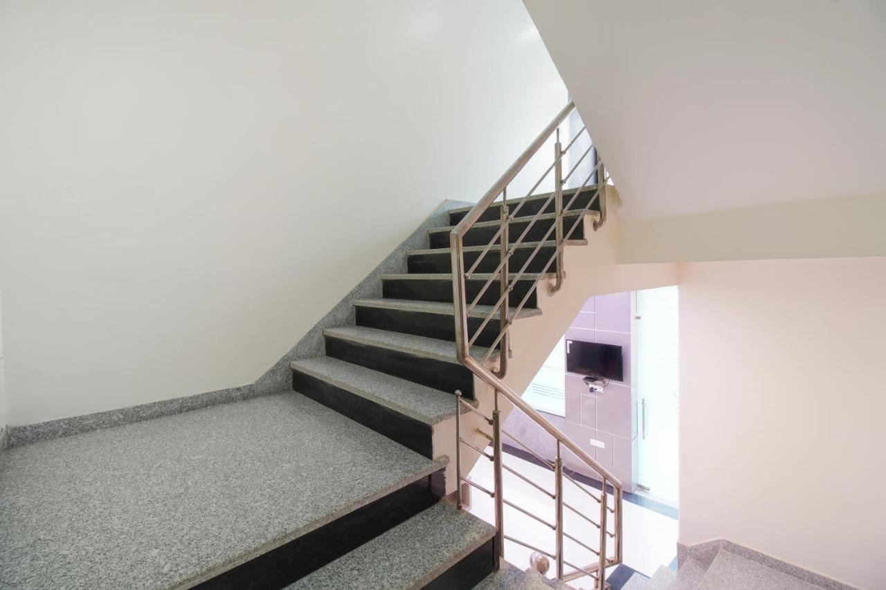 Hotel Classic Paradise New Delhi