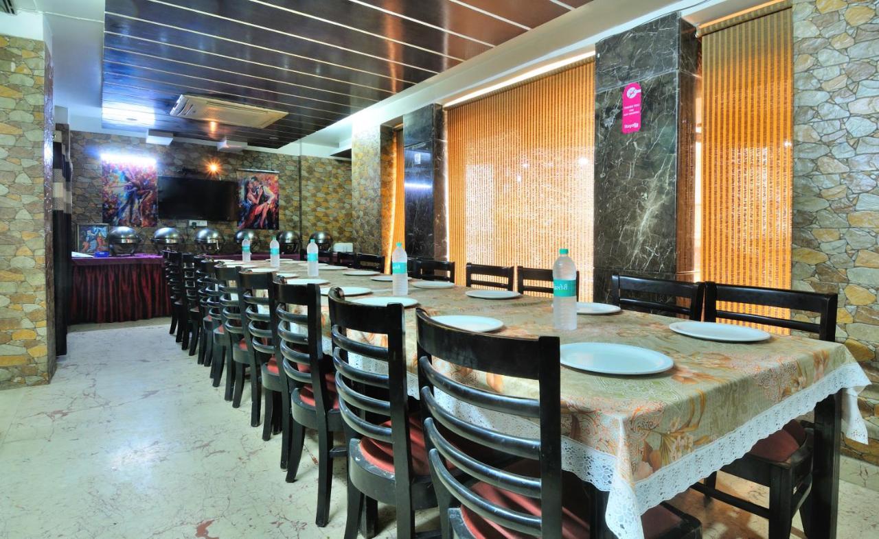 Hotel The Bonlon Inn-near Blk Hospital