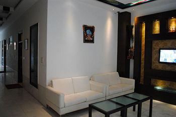 Baba Inn-by Rcg Hotel 3*