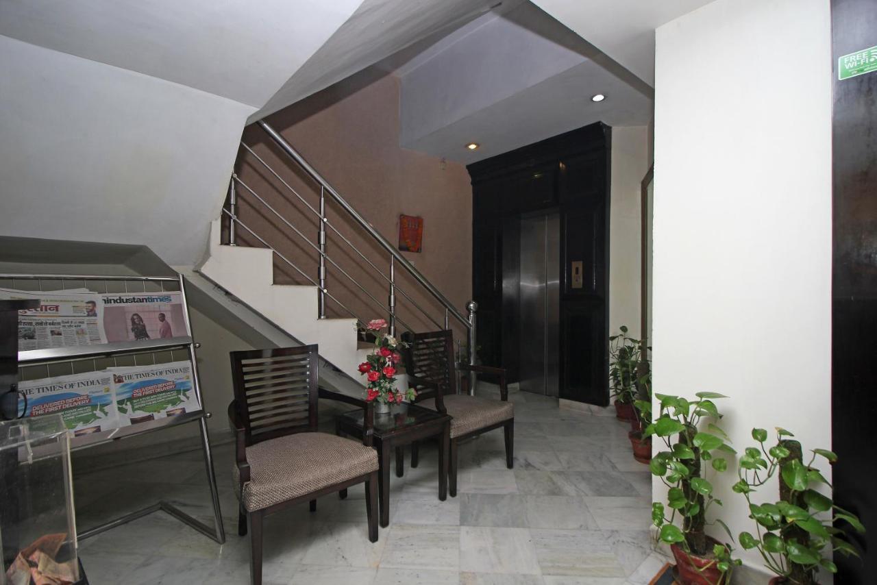 Oyo 5915 Swagath New Delhi