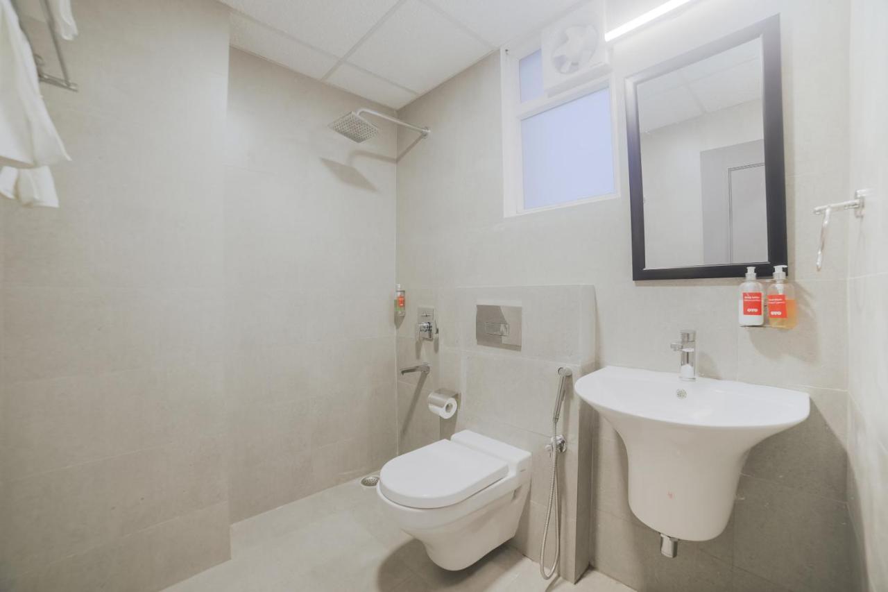 Oyo Townhouse 082 Chander Nagar Janakpuri 3* New Delhi