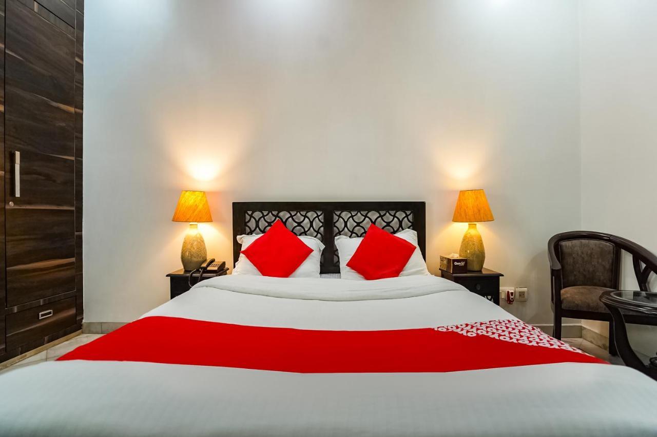 Hotel Oyo 66574 Mandakini 3*