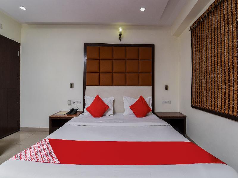Hotel Mohan International