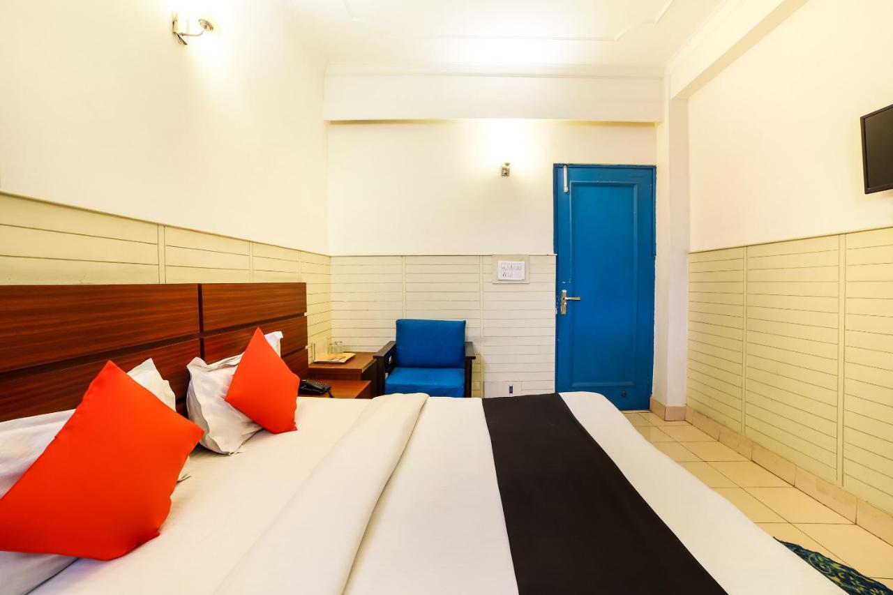 Hotel Capital O 48354 The Nest 3*