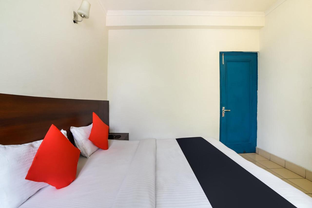 Hotel Capital O 48354 The Nest New Delhi