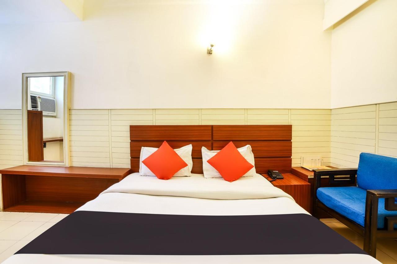 Capital O 48354 The Nest Hotel