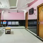 Oyo 69602 Hotel Raj Hans Dx