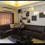 Hotel Kingston