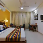 Hotel Admire Inn - New Friends Colony