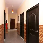 Oyo Flagship 14164 Satwah 29