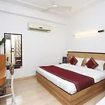 Capital O 10750 Hotel Vivek