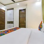 Fabexpress Waypoint Inn