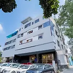 Roomshala 112 Hotel Blissbourn - Lajpat Nagar