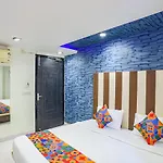 Fabhotel Trio Continental Patel Nagar