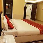 Greenleaf Apartment And Suites, Kalkaji