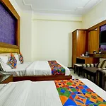 Hotel Star Paradise
