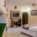 Hotel Airport City - Near Delhi International Airport