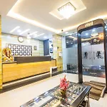 Hotel Red Castle - Karol Bagh - Where Luxury Meets Comfort