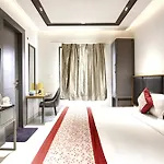 Hotel Applewood Palace - Near Delhi International Airport With - Free Airport Drop